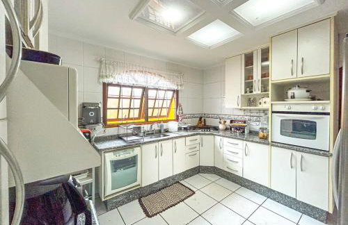 Chacara elegante com piscina e lazer em Atibaia SP - Foto 29