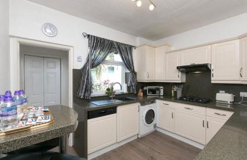 The Cottage on the Beach - Sleeps 7 - Large Garden - Foto 12