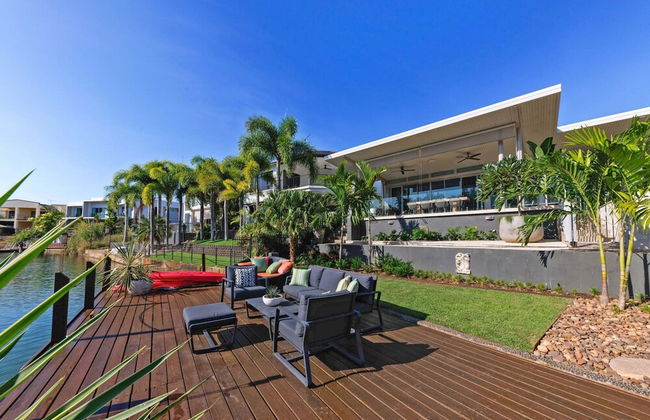 Water-front Paradise Pool - BBQ - Balcony Dining - Foto 16