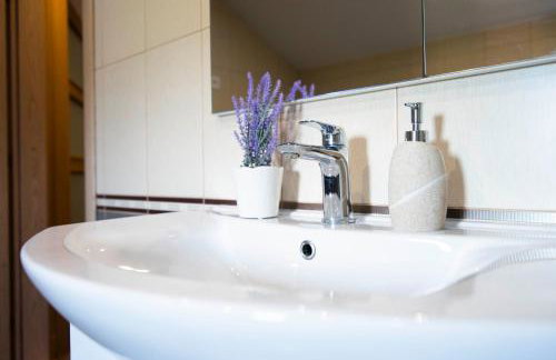 Stone house with 4 bedrooms and beautiful view - Foto 30