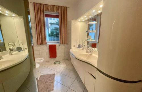 Beautiful villa with garden in Milanówek - Foto 5