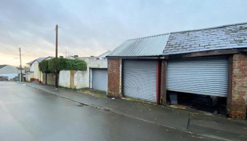 The Rose Terrace - Photo 2, Garden