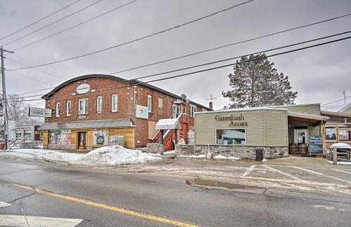 Cozy Couples Getaway Less Than 2 Mi to Lake Michigan! - Foto 18