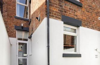 Modern & Stylish Home at the corner of famous Penny Lane in Liverpool - Foto 61