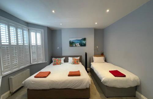 Huge 6-Bedroom House in Greenwich, Sleeps 12 - Foto 4