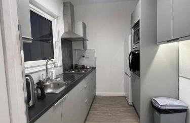 Edinburgh Shore Apartments - Photo 27