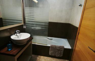 Adosado cerca del mar con piscina privada - Foto 24