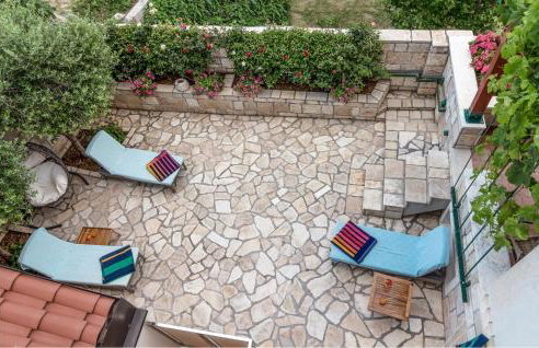 4 Bedroom Beautiful Home In Mravinci - Photo 15