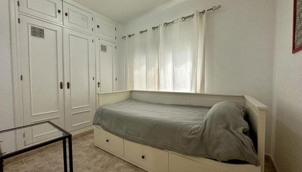 Charming 3-bed Apartment in Fuengirola - Foto 4, Habitación