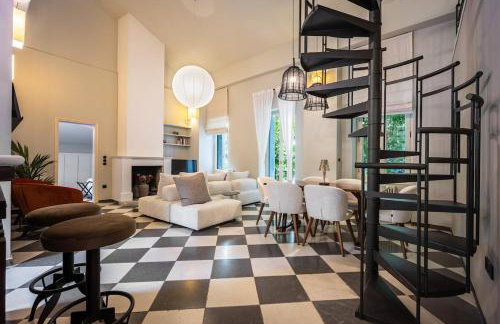 A Majestic Oasis in Keramikos, the Heart of Athens - Foto 35