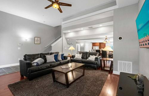 Sunny Summer in FL - Relax in a TownHome by Disney! - Foto 11