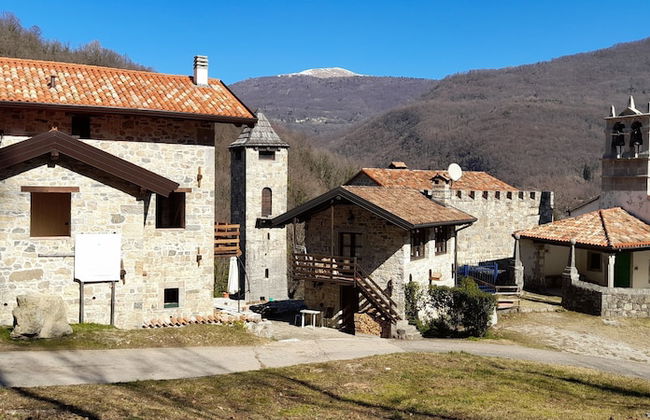 GOLDEN SPUR COTTAGE - Photo 23