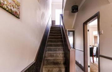 Spacious 4Bed Parking & Wi-Fi - Contractor Stays - Foto 47