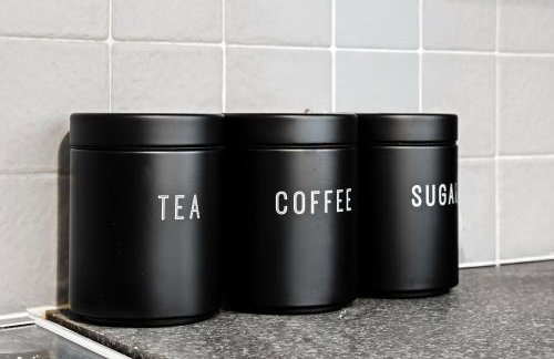 Comfortable 4 Bed Home - Free Parking & Fast WiFi - Foto 46