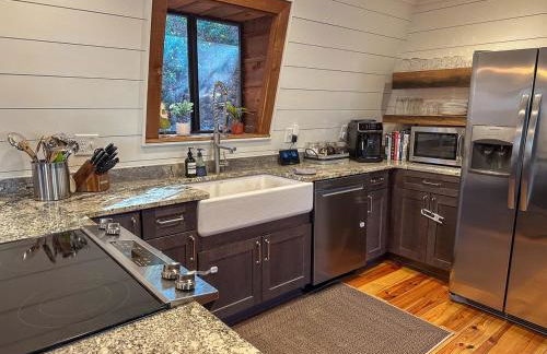 Entire cabin on Lake Sequoyah - Foto 4