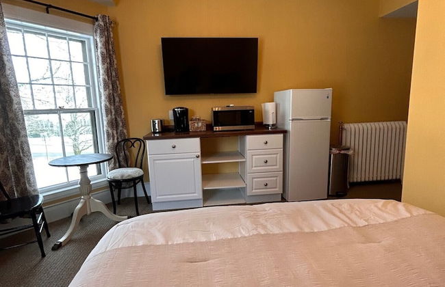 210 Main St - Photo 13