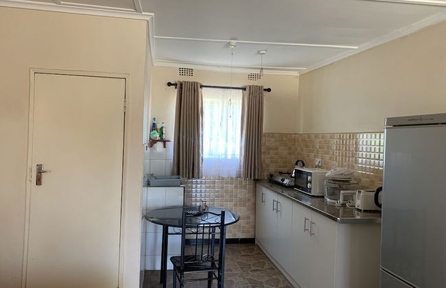 Lusaka Furnished Self Catering Apartment - Foto 1