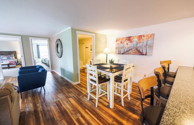 Downtown Greenville Spacious Apartment - Photo 1