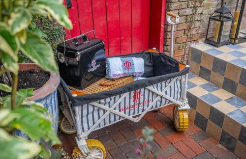 Hawkins House - Historic Savannah Stay near Forsyth Park with Designer Interiors and Plunge Pool - Foto 8