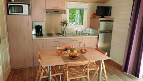 Camping La Loire Fleurie - Foto 2