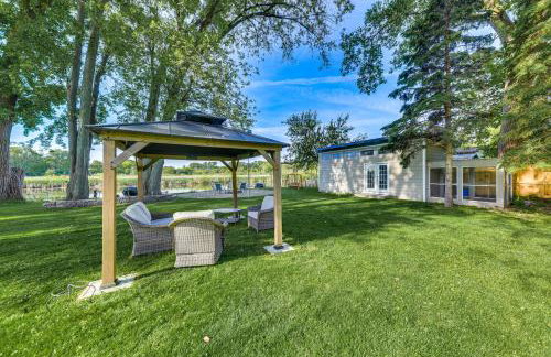 Lakefront Antioch Home Dock, Kayaks, Game Room! - Foto 3