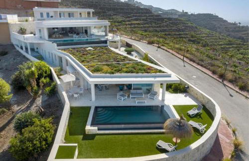 Andaluz Getaway - Photo 1