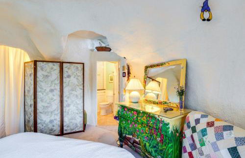 Less Than 6 Mi to Arlington Whimsical Stone Abode! - Foto 21