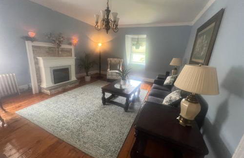 2Br Private Victorian Apartment in City location on half acre Sleeps 5 - Foto 14