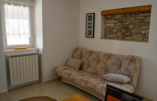 Olive Tree Apartments - Photo 28