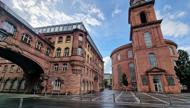 Rally privado de audiolibros en la ciudad alrededor del Frankfurter Römer - Foto 2