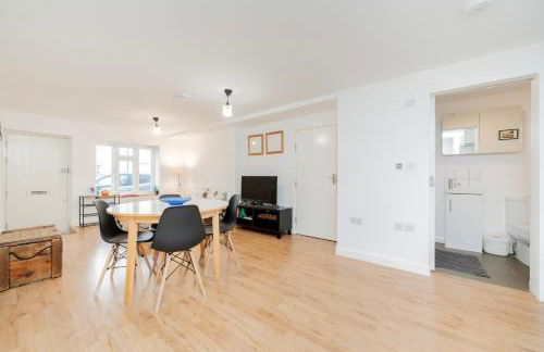 Modern one bedroom flat in Central London - Photo 6