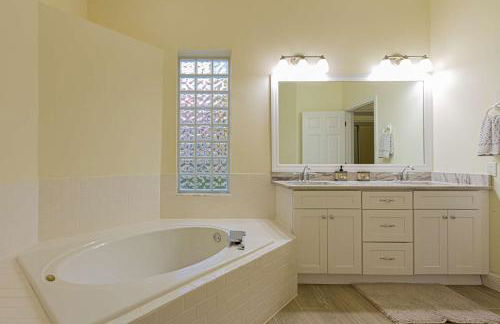 Crown Pointe-Mabry Drive - Photo 28