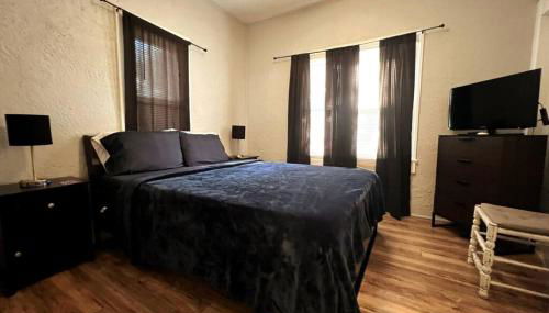 Historic 1920 Bungalow Minutes from DTSP - Foto 2