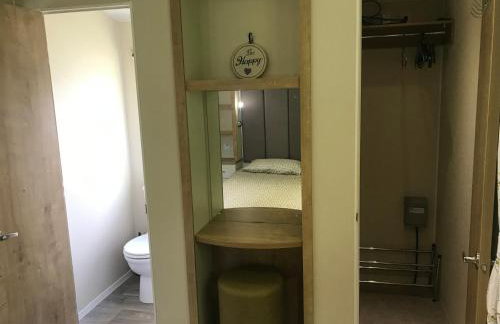 Poppy at Oakdene Forest Park - Foto 46