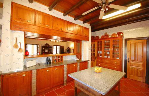 Rustic Villa Tavira with Mountain Views and Pool - Foto 3