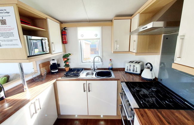 Apple Tree Lodge, Hot Tub, 3 Bedroom, 2 Bars - Foto 4