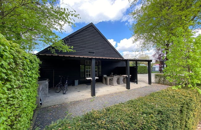 Apartment in Wageningen Near Rhine River - Photo 11