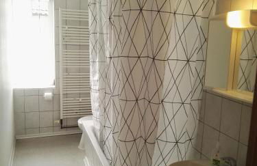 Zu Hause Bei Freunden - Foto 18