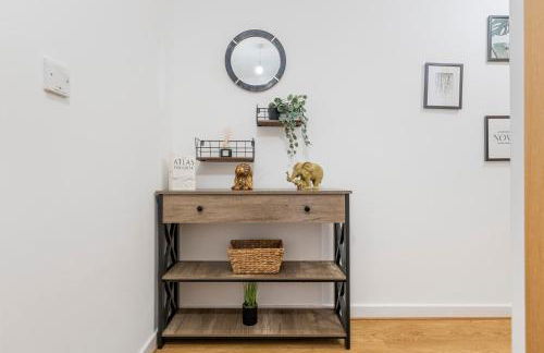 Tranquil Urban Haven - Foto 14