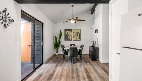 The Orange Door - Unit B - Travis Heights Duplex - Foto 3