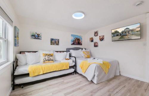 Pet Friendly, Gated Backyard, Game room, Hot Tub - Foto 37