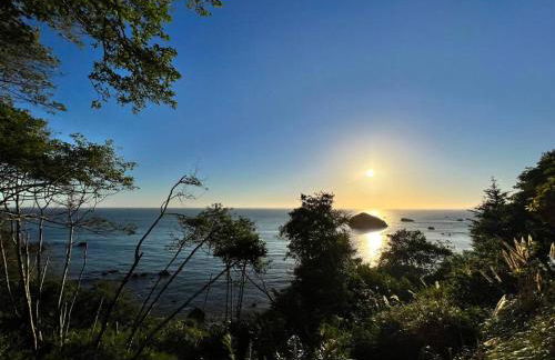 Infinity ocean view, while soaking in the hot tub! - Foto 33