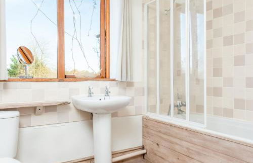 4 Bed in West Stour 80670 - Photo 20