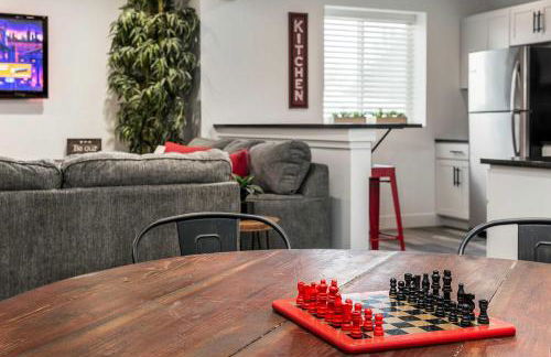 Luxury 2BR Basement Retreat Utah Lake Views - Foto 3