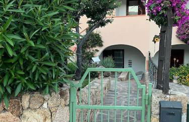 Casa Souad, a cheerful and charming beach view 2 bedroom house and free parking - Photo 2