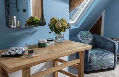 The Old Mission Church - Photo 26