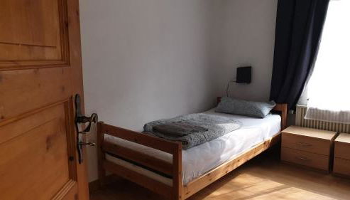 Haus mit Terrasse&Garten - Foto 4