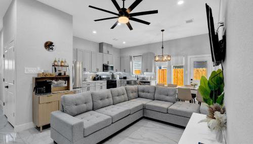 10 Mins from NRG 3BR 3BA - Foto 3