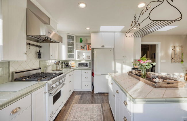 Luxury Wine Country Haven + Vineyard Views Near Top Wineries Adelaida Farmhouse - Foto 10