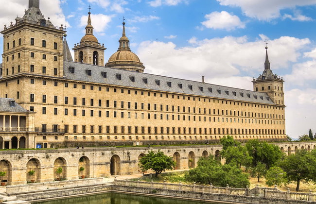Visita guiada por el monasterio de El Escorial - Foto 1